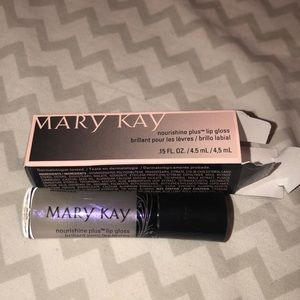 Nourishine plus lip gloss